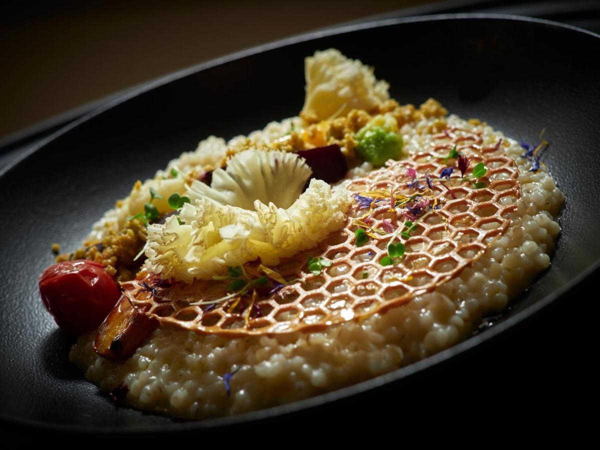 Auberge De Bellelay Restaurant Chez Aron Balde Eksteriør bilde