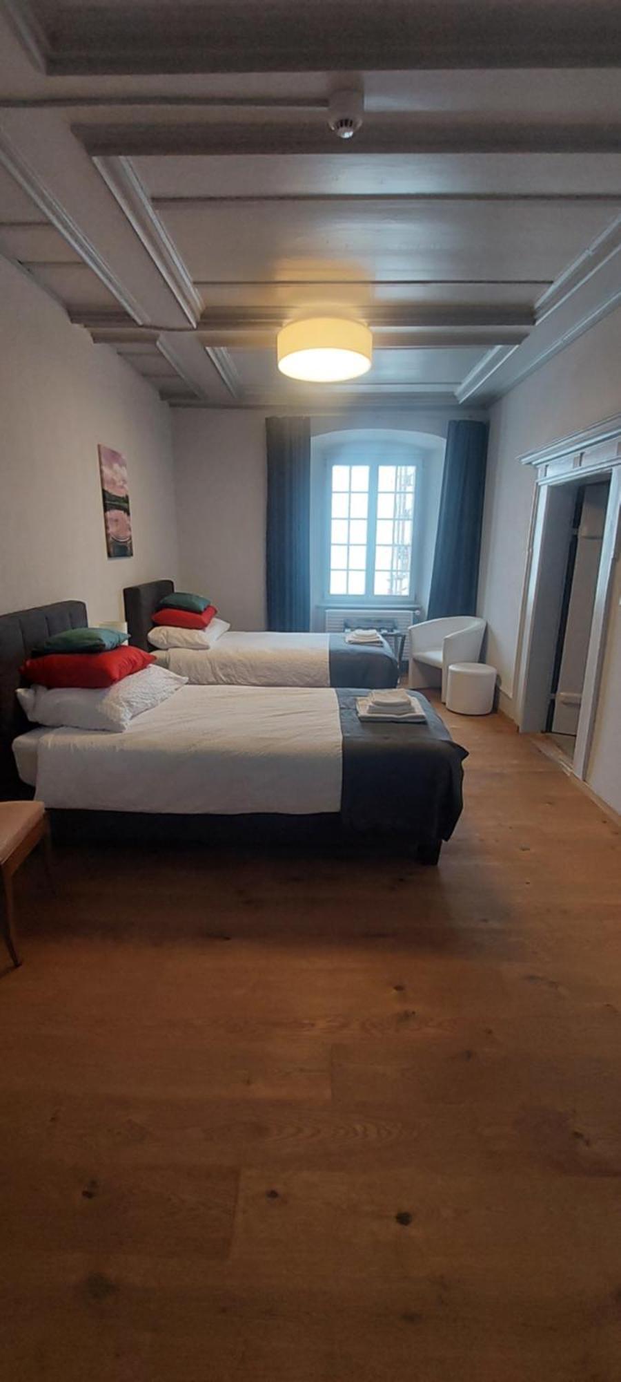 Auberge De Bellelay Restaurant Chez Aron Balde Eksteriør bilde